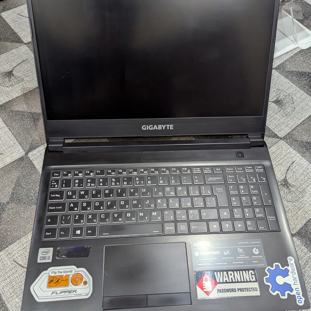 Игровой ноутбук Gigabyte G5 KC
