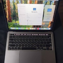 Apple MacBook Pro 13.6' - фото 3