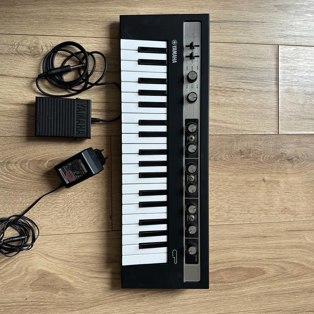 Синтезатор Yamaha Reface CP