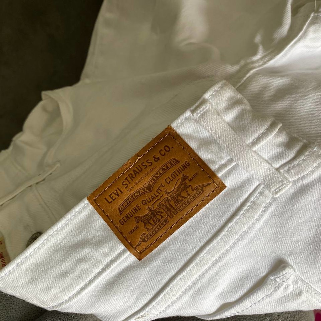 Джинсы Levi’s 724 High Rise Straight