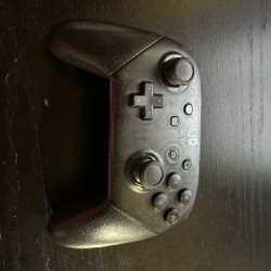 NINTENDO SWITCH PRO CONTROLLER - фото 2
