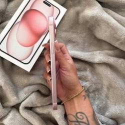 IPhone 15 - фото 4