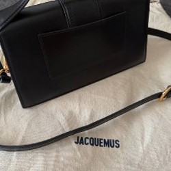 Сумка Jacquemus bambino - фото 3