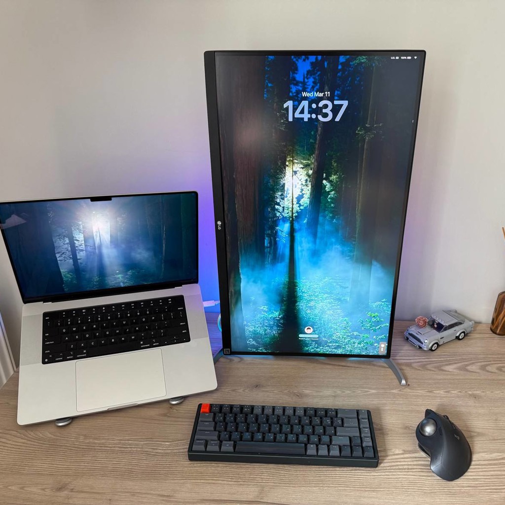 LG UltraFine 27UP850