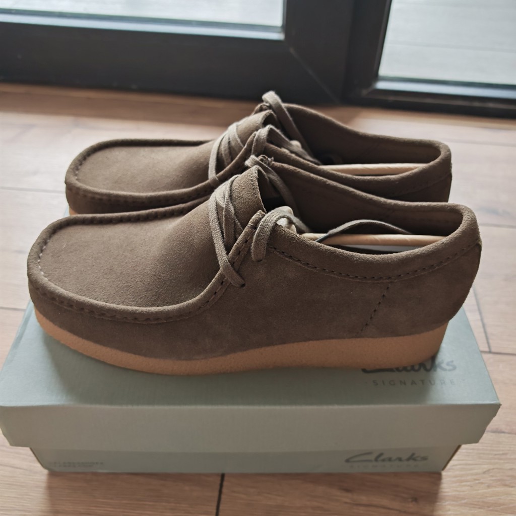 Clarks Wallabee