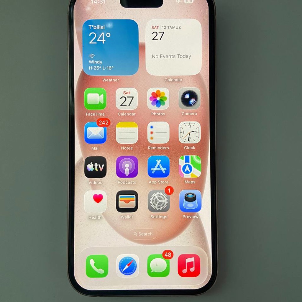 IPhone 15