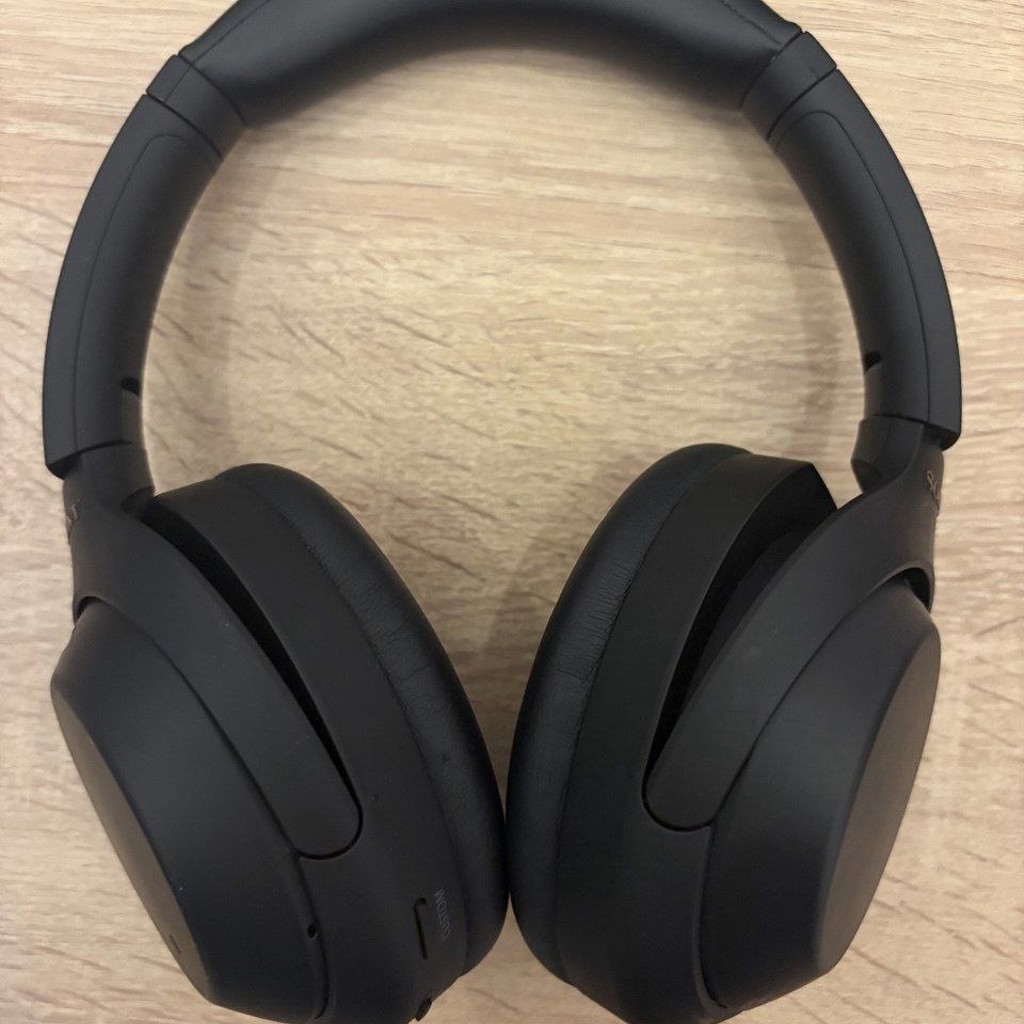 Беспроводные наушники Sony WH-1000XM4