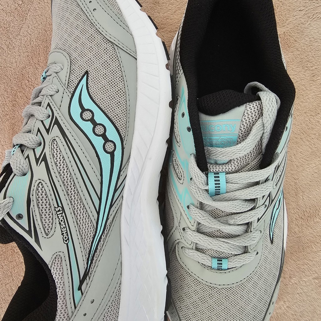 Кроссовки Saucony