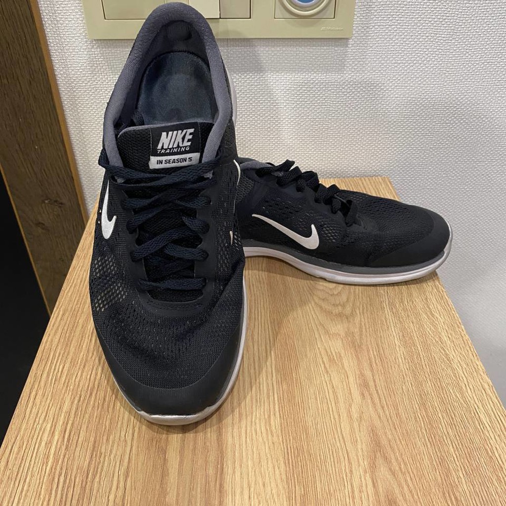 Кроссовки Nike