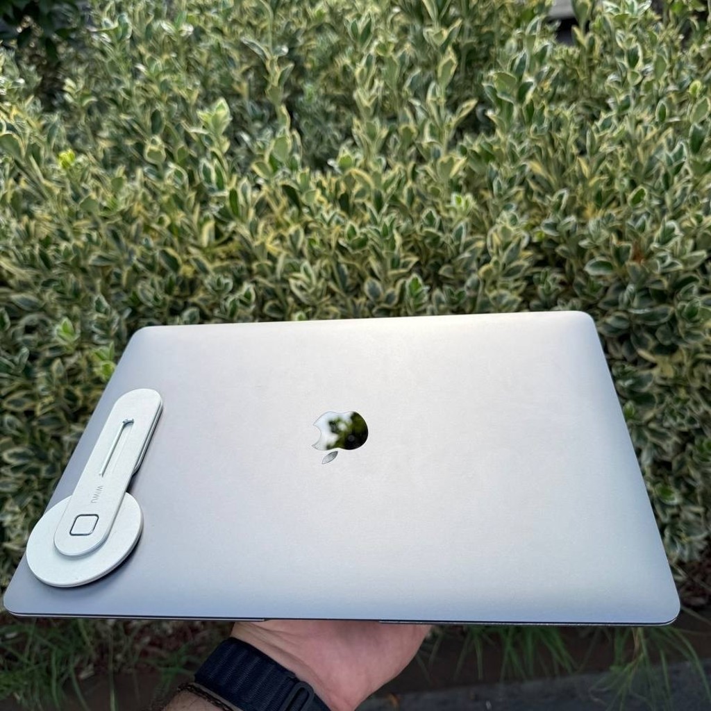 MacBook Air M1