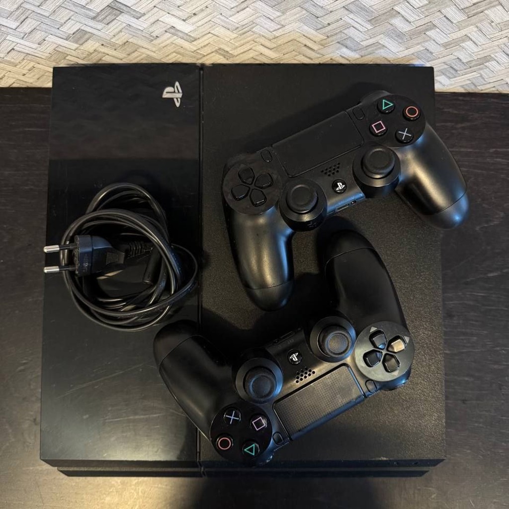 PlayStation 4 PS4 500Gb