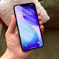 IPhone 13 - фото 2