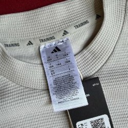 Женская футболка Adidas - фото 2