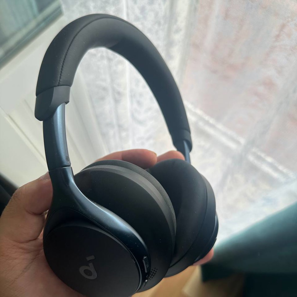 Наушники soundcore Space One