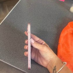 IPhone 15 Pink - фото 2