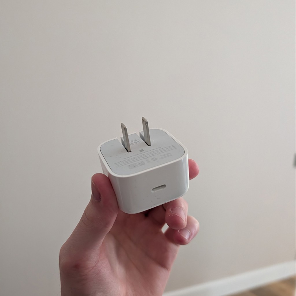 Apple 40W Dynamic Power Adapter