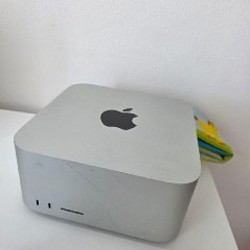 Apple M4 Max - фото 1