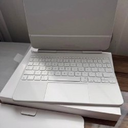 Magic Keyboard для iPad Air 11 дюймов - фото 2
