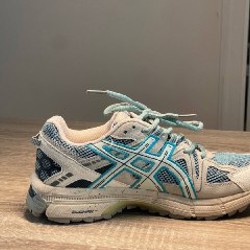 Китайские кроссовки Asics - фото 4