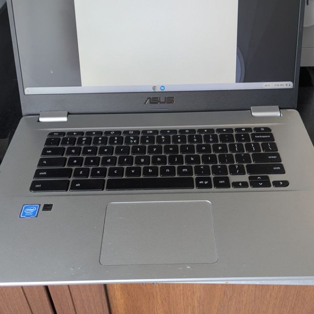 Chromebook
