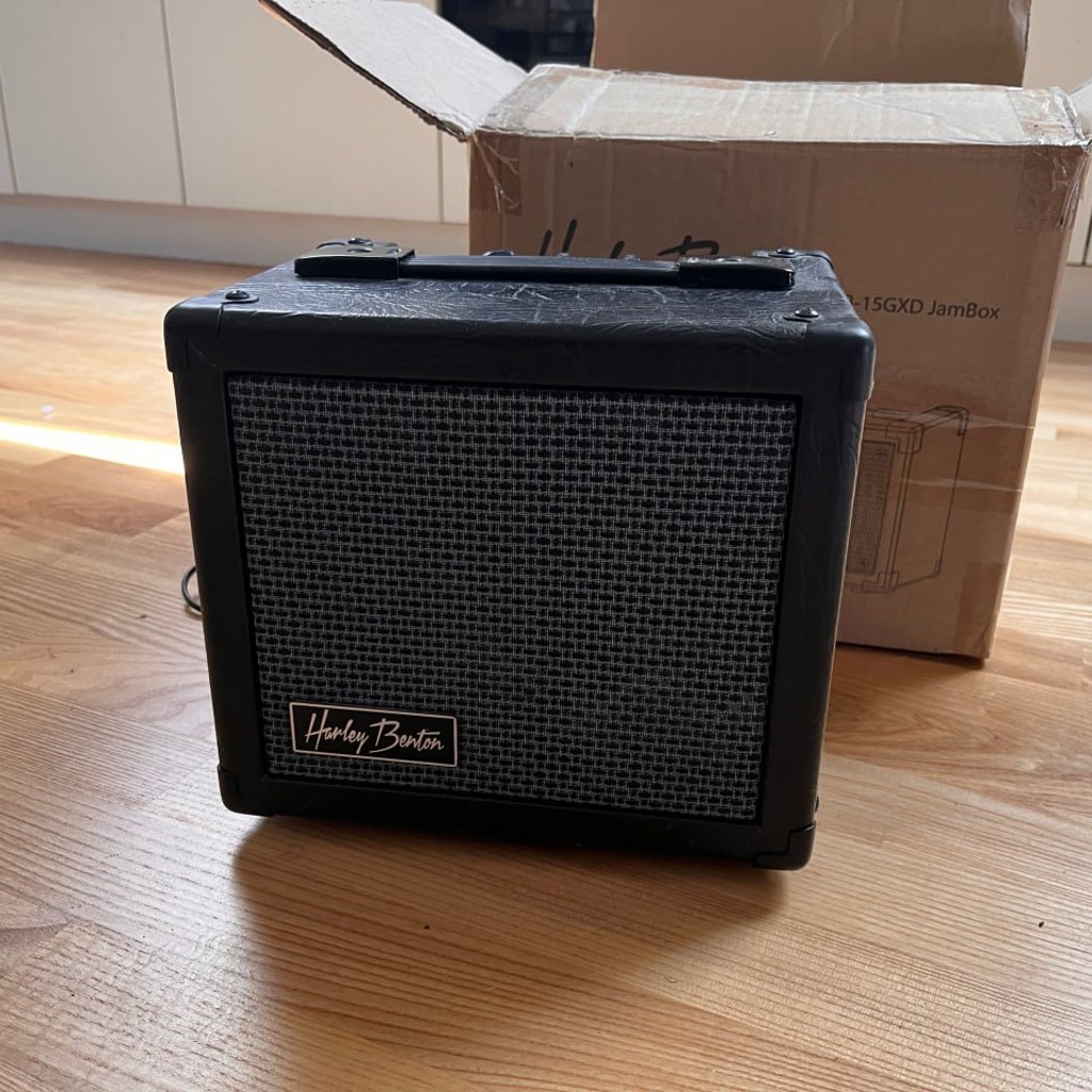 Комбоусилитель Harley Benton HB-15GXD JamBox
