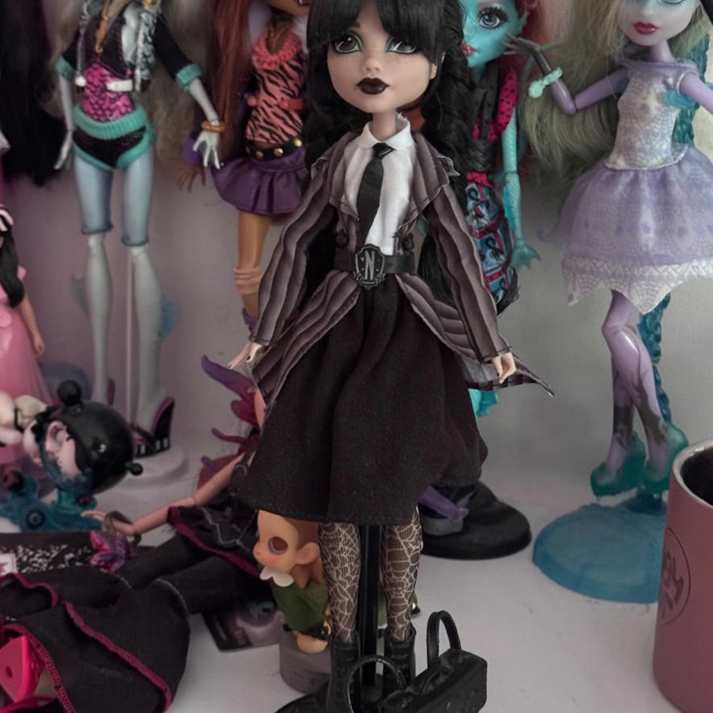 Кукла monster high Wednesday Addams