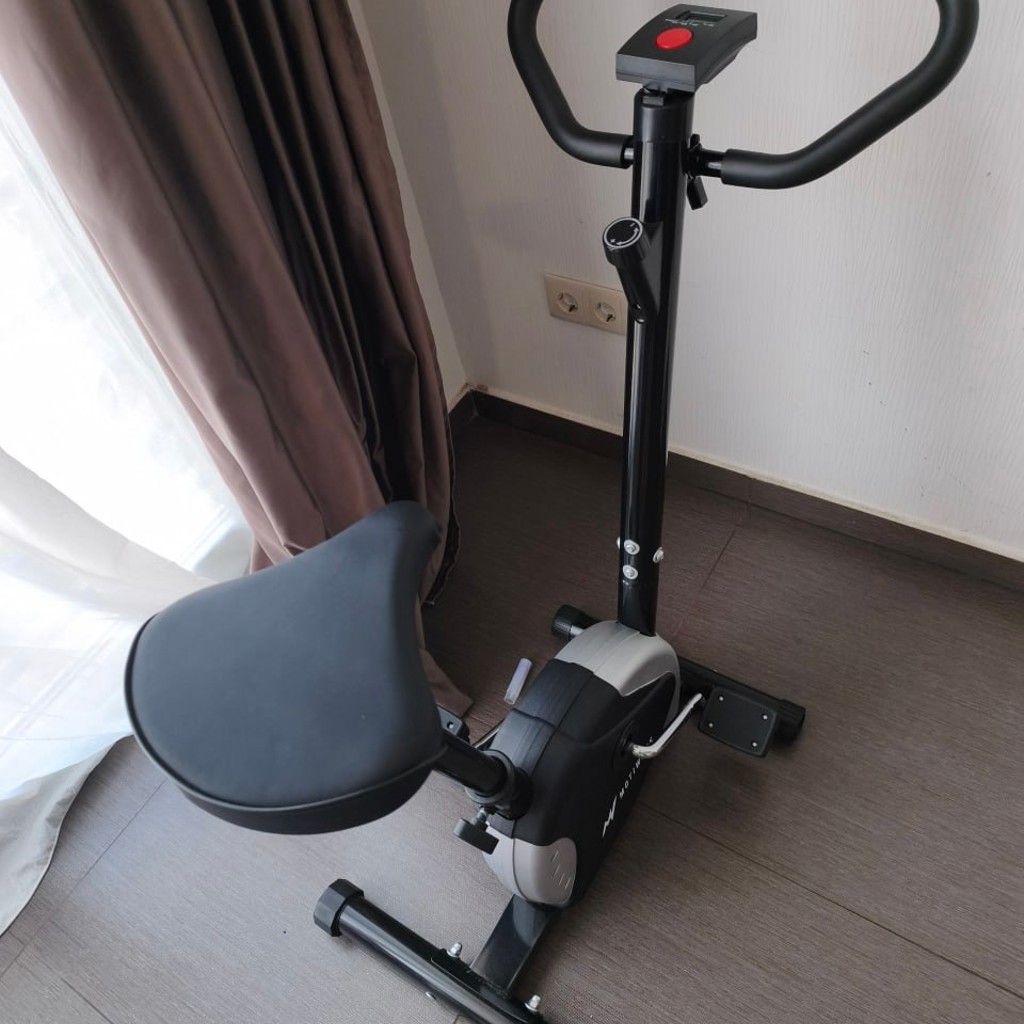 Велотренажер Wheel ES-8001 Motiways