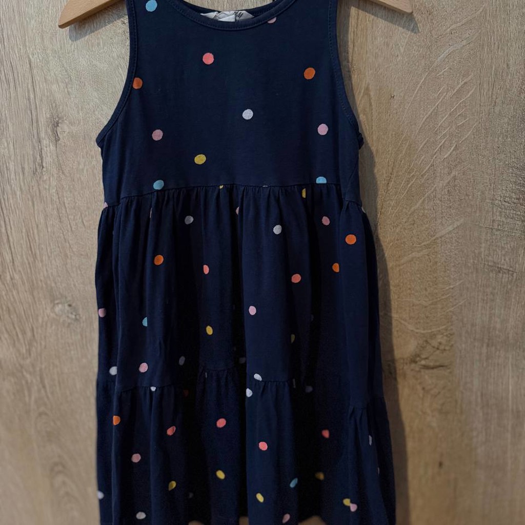 Черное платье H&M