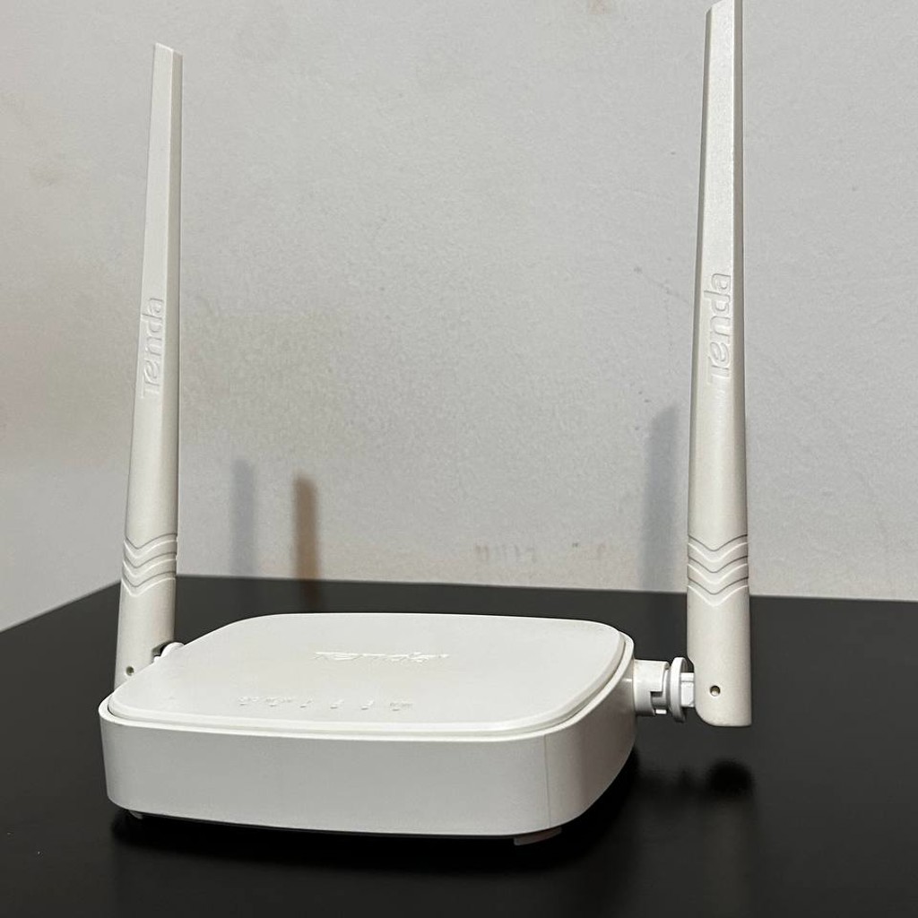 Wi-Fi роутер Tenda