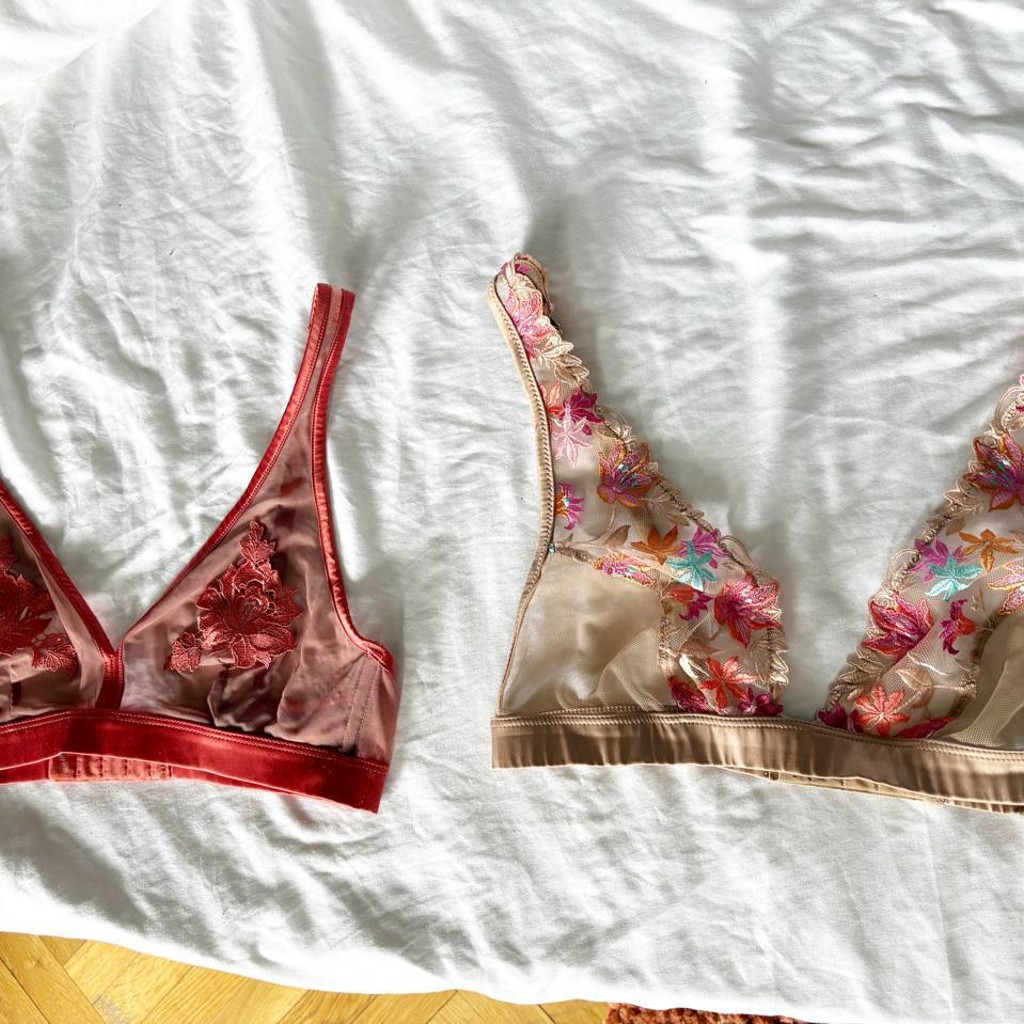 Бралеты без косточек Intimissimi - набор