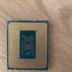 Процессор Intel Core i5-12400F - фото 1