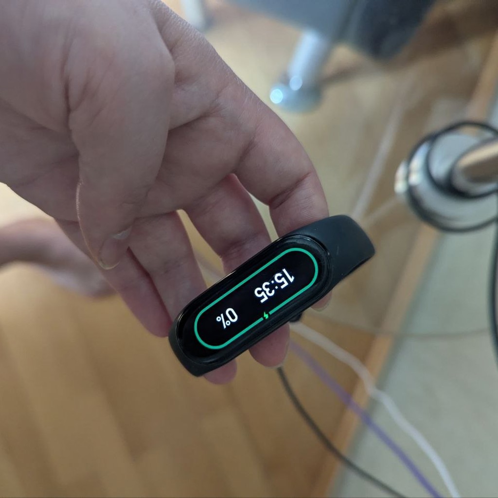 Xiaomi mi band 6