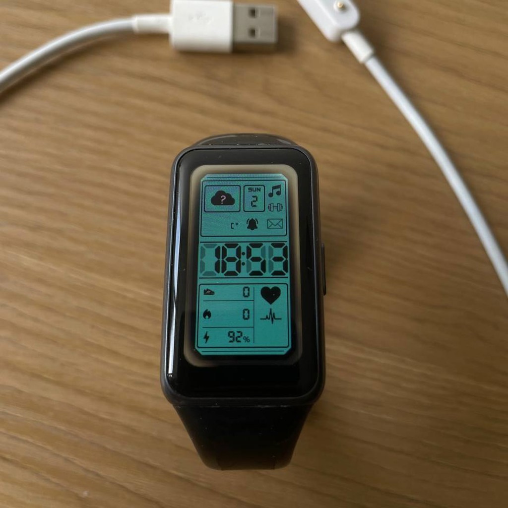 Фитнес-браслет Huawei Band 6