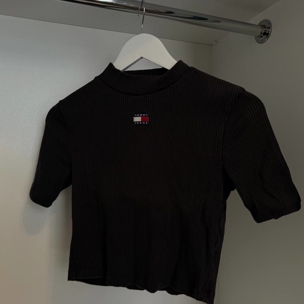 Tommy Hilfiger Ribbed Crop Top Black