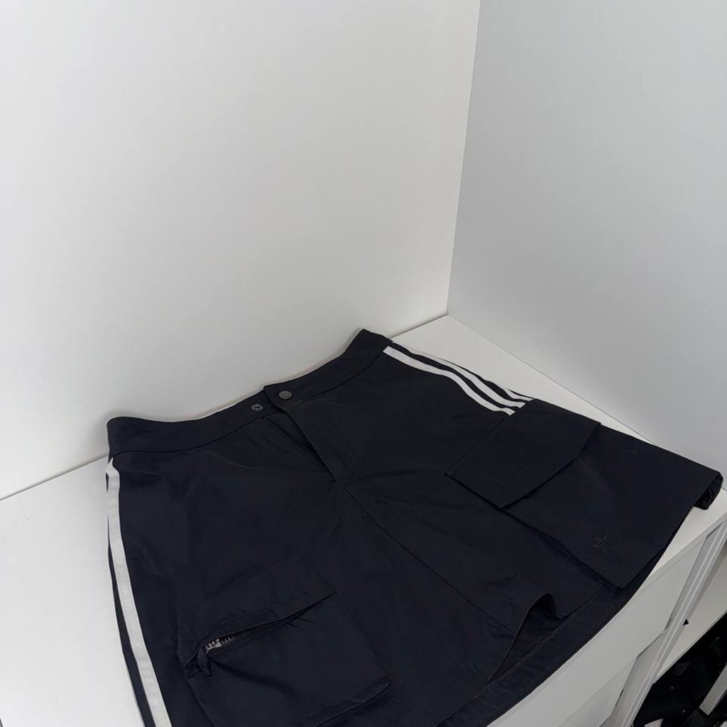 Юбка Adidas Originals Cargo Mini