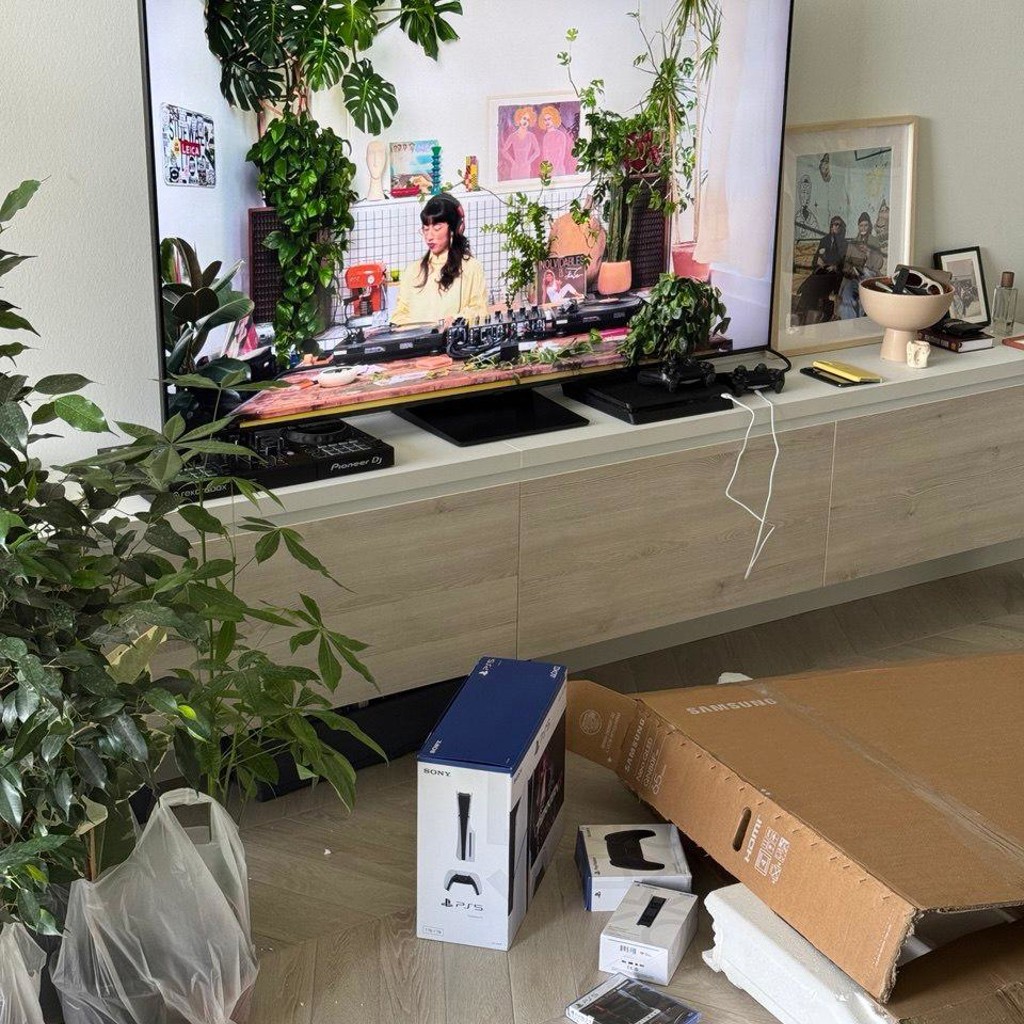 Телевизор Samsung Neo QLED 65' QN80F