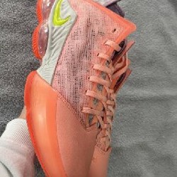 Nike LeBron 19 Low Hawaii - фото 2