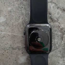 Apple Watch SE 44mm (Black) - фото 2