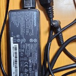 Адаптер / зарядник Lenovo 65W - фото 4