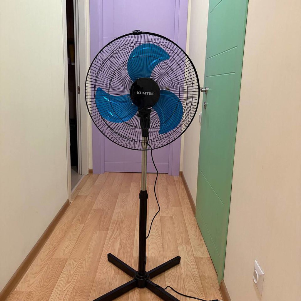 Напольный вентилятор KUMTEL