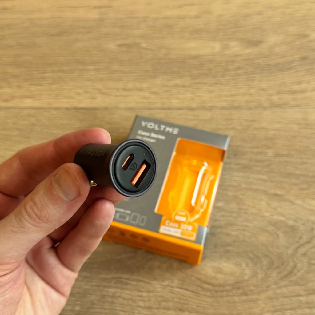 Зарядное устройство в прикуриватель авто Voltme Cazo 30W