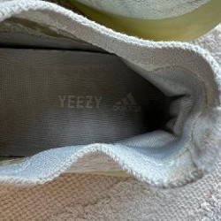 Кроссовки Adidas Yeezy Boost 380 'Calcite Glow' - фото 7