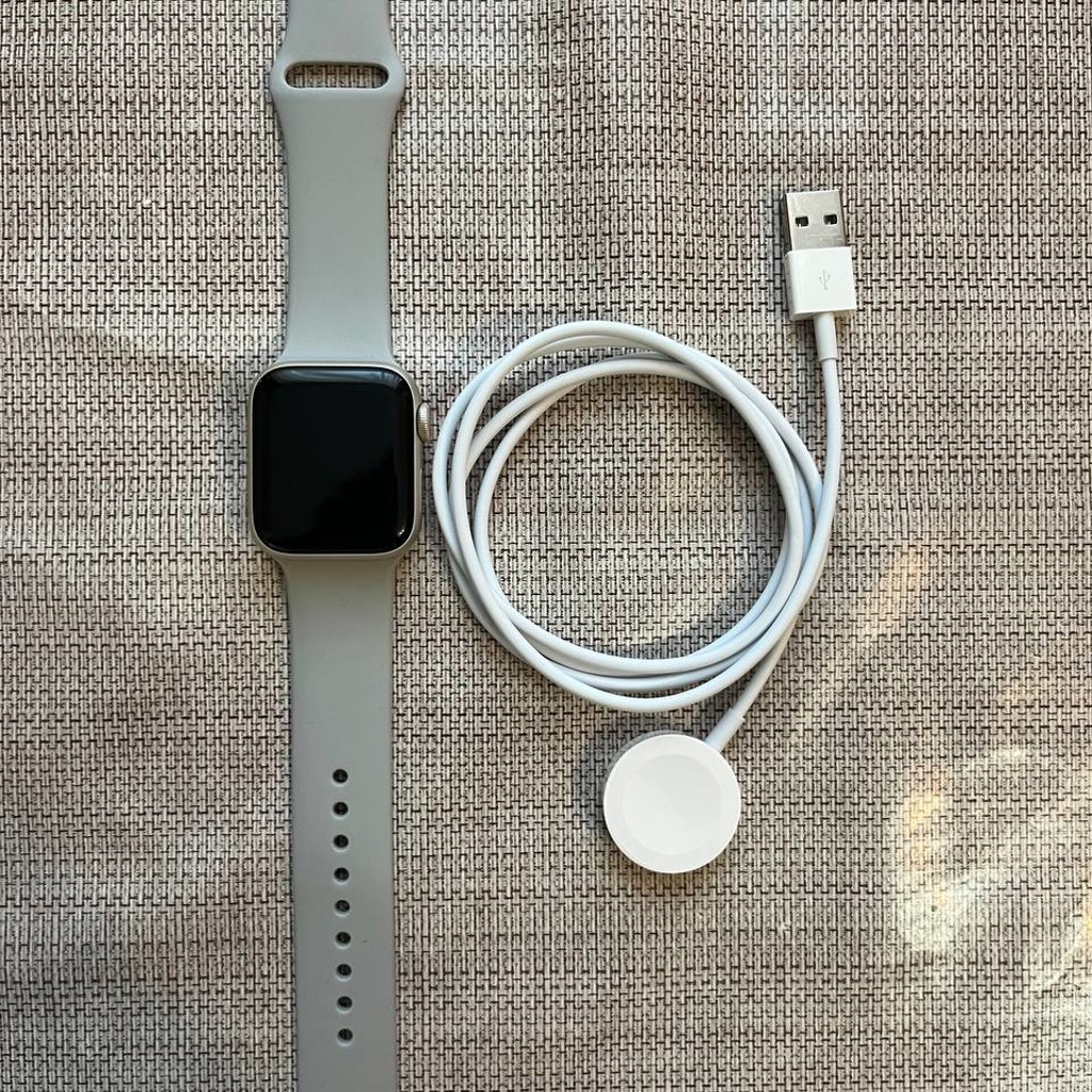 Apple Watch SE 40 2 поколения
