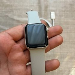 Apple Watch SE 40 2 поколения - фото 2