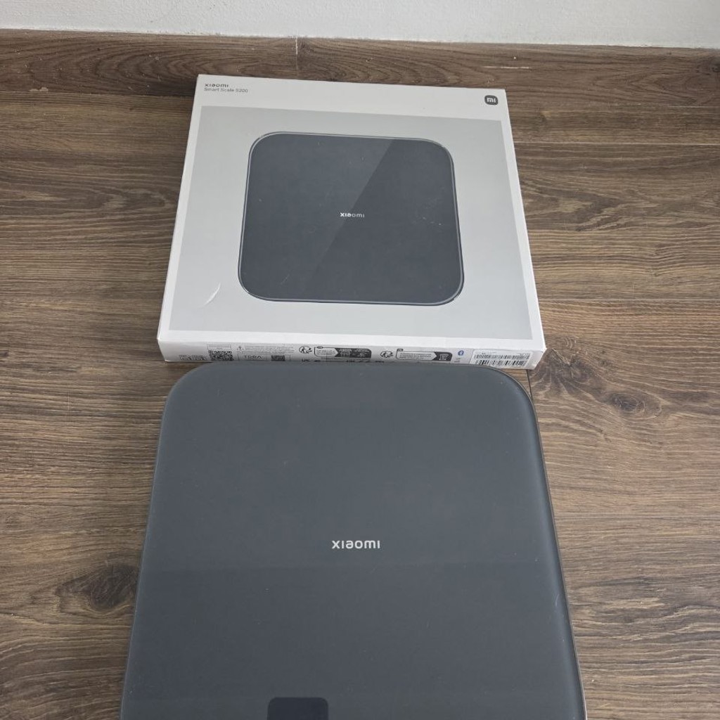 Умные весы напольные Xiaomi Smart Scale S200