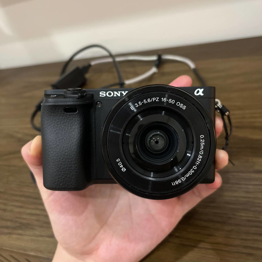 Камера Sony a6400