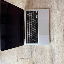 Macbook Pro 13 M1 - фото 4