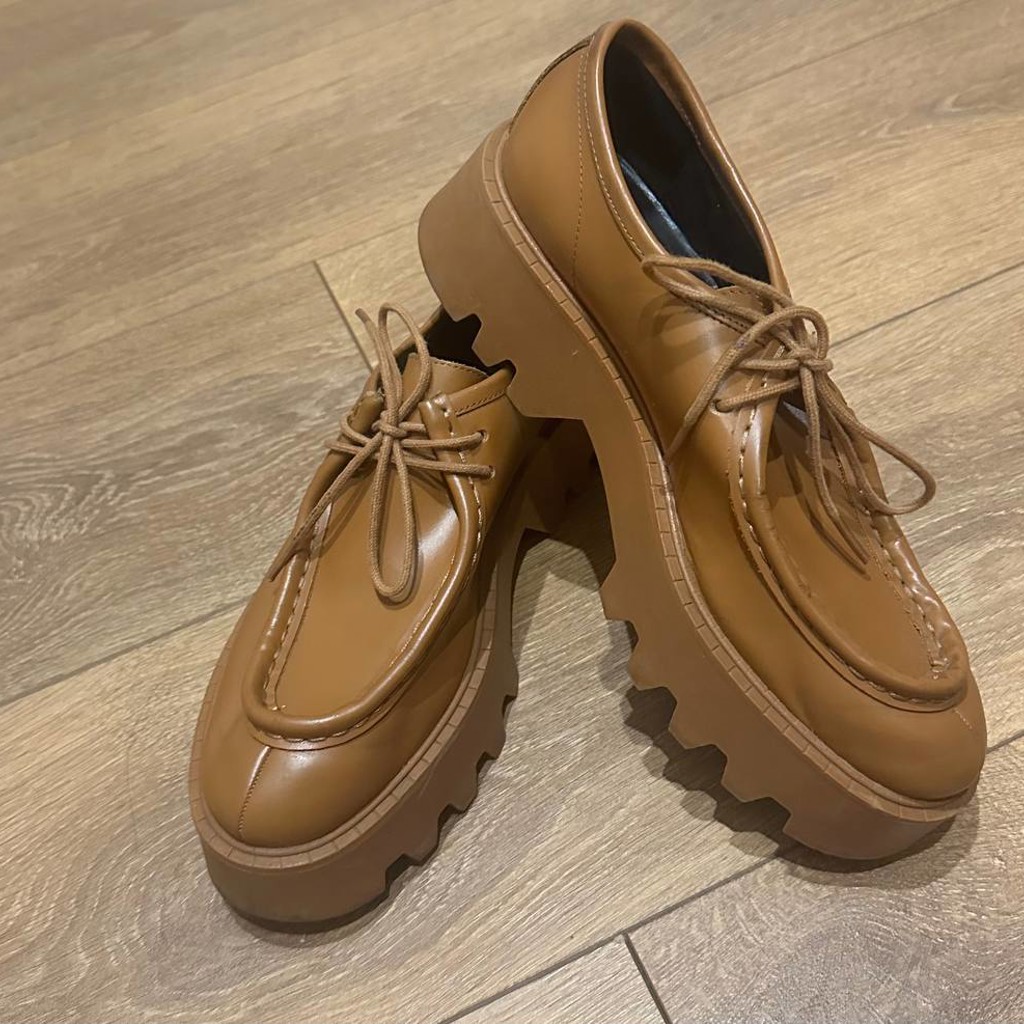 Женские туфли Zara