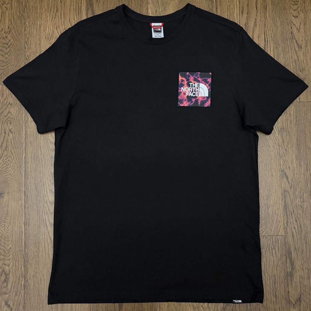 Футболка The North Face
