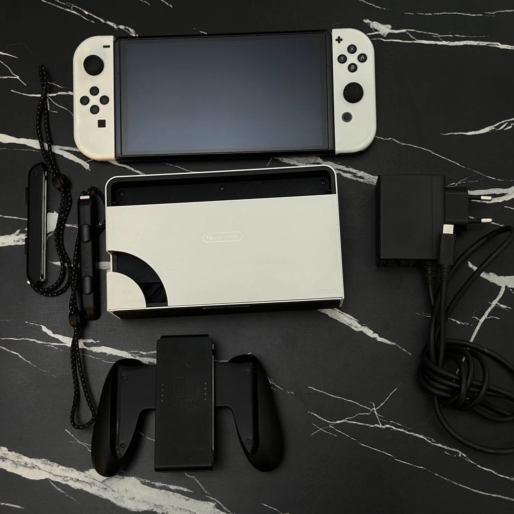 Nintendo Switch Oled 2021 White
